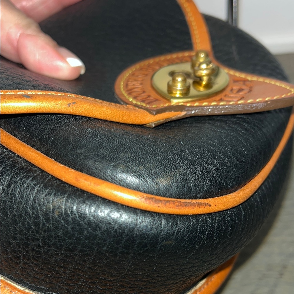 VTG Dooney & Bourke all weather leather cavalry mini crossbody bag - Picture 5 of 9